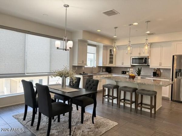 1250 N ABBEY Lane, Unit 209, Chandler, AZ 85226
