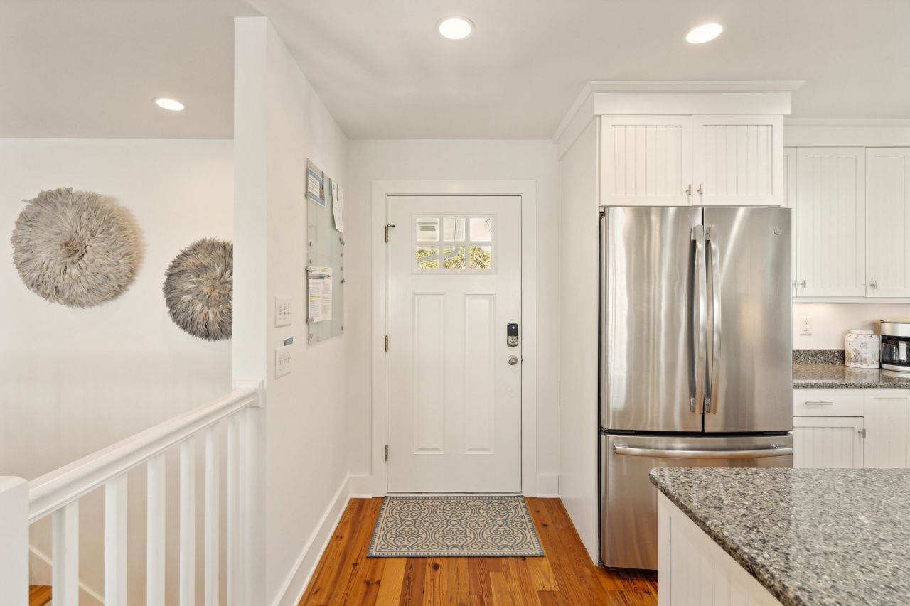 603 E Arctic Avenue Photo 15