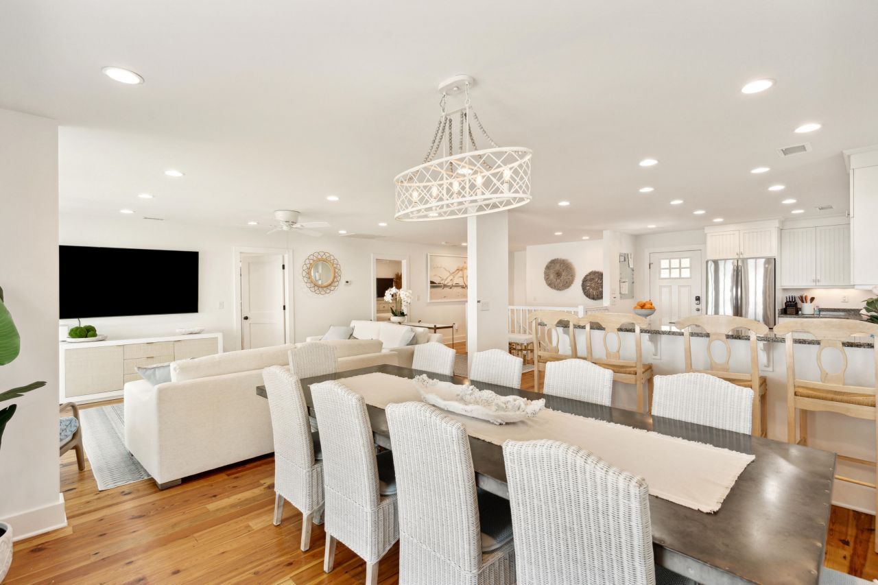 603 E Arctic Avenue Photo 22