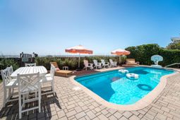 603 E Arctic Avenue photo 4