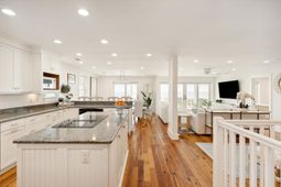 603 E Arctic Avenue photo 4