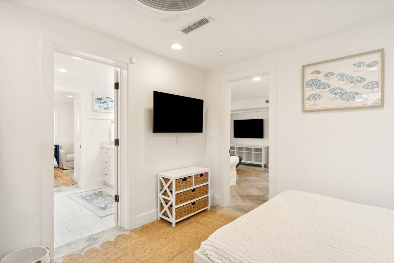 603 E Arctic Avenue Photo 49