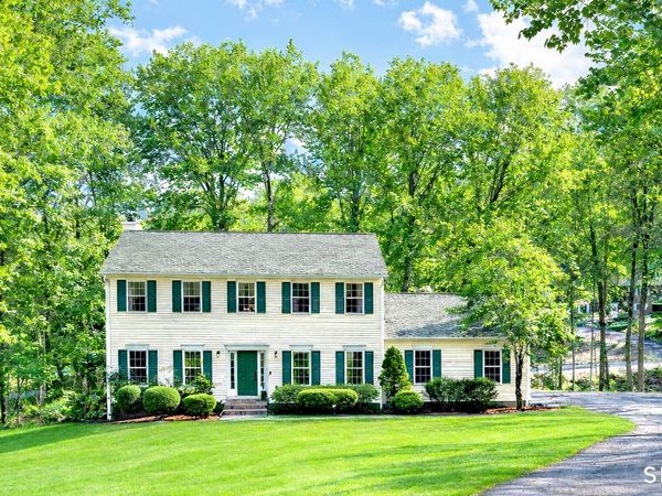 3A Wolfpits, Bethel, CT 06801