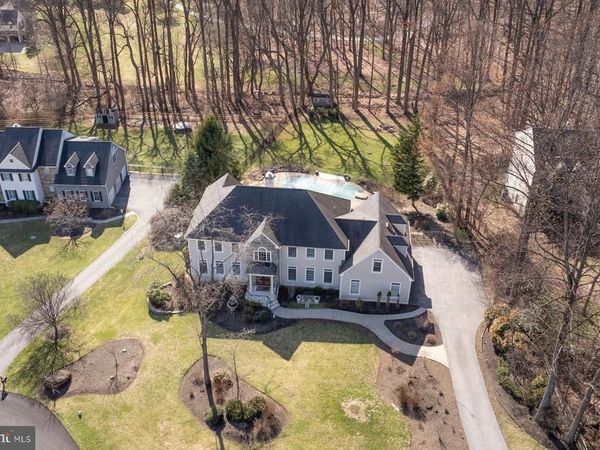 81 BARRINGTON LANE, CHESTER SPRINGS, PA 19425