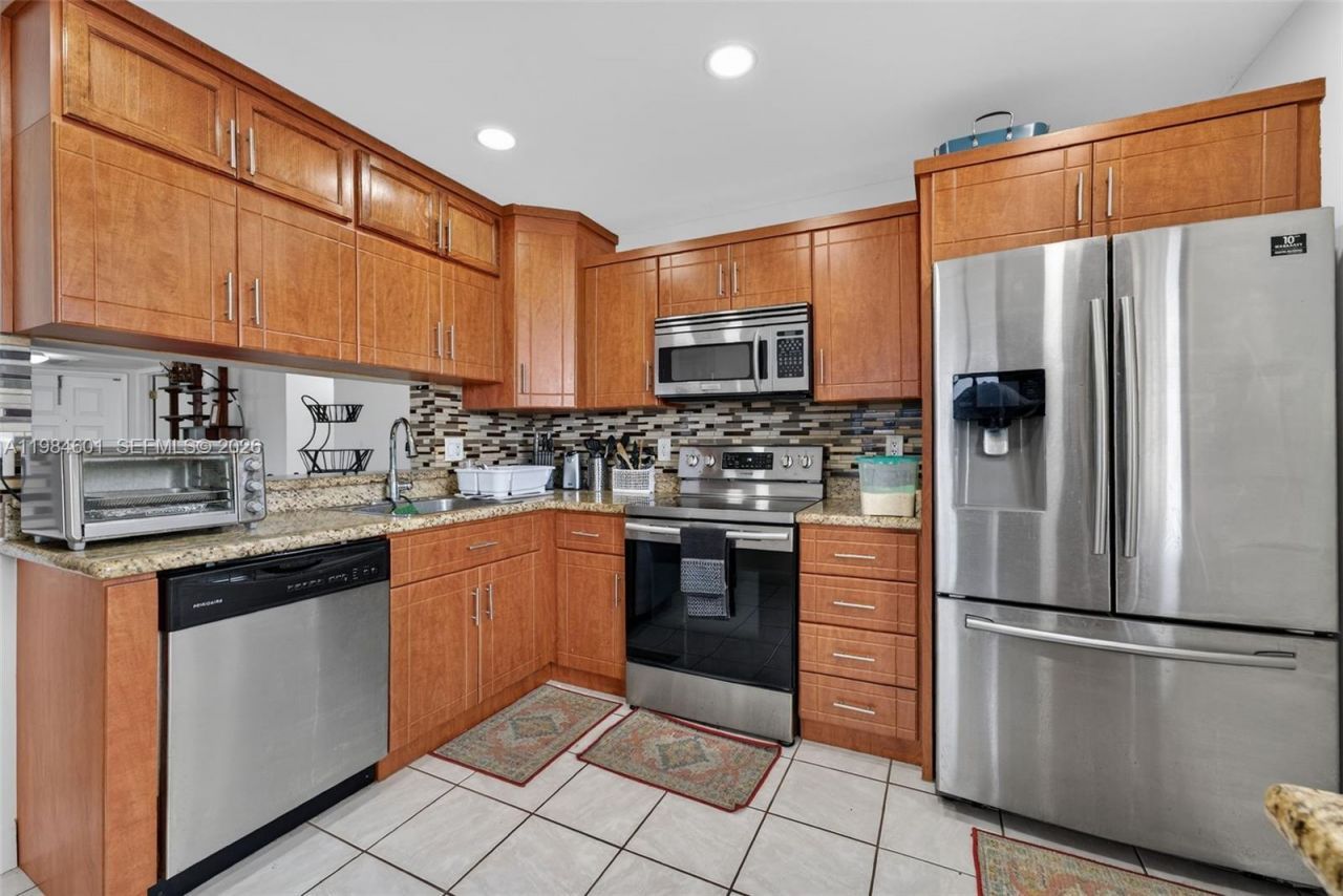 889 Hamilton Dr, Unit 889L, Homestead, FL 33034 Photo