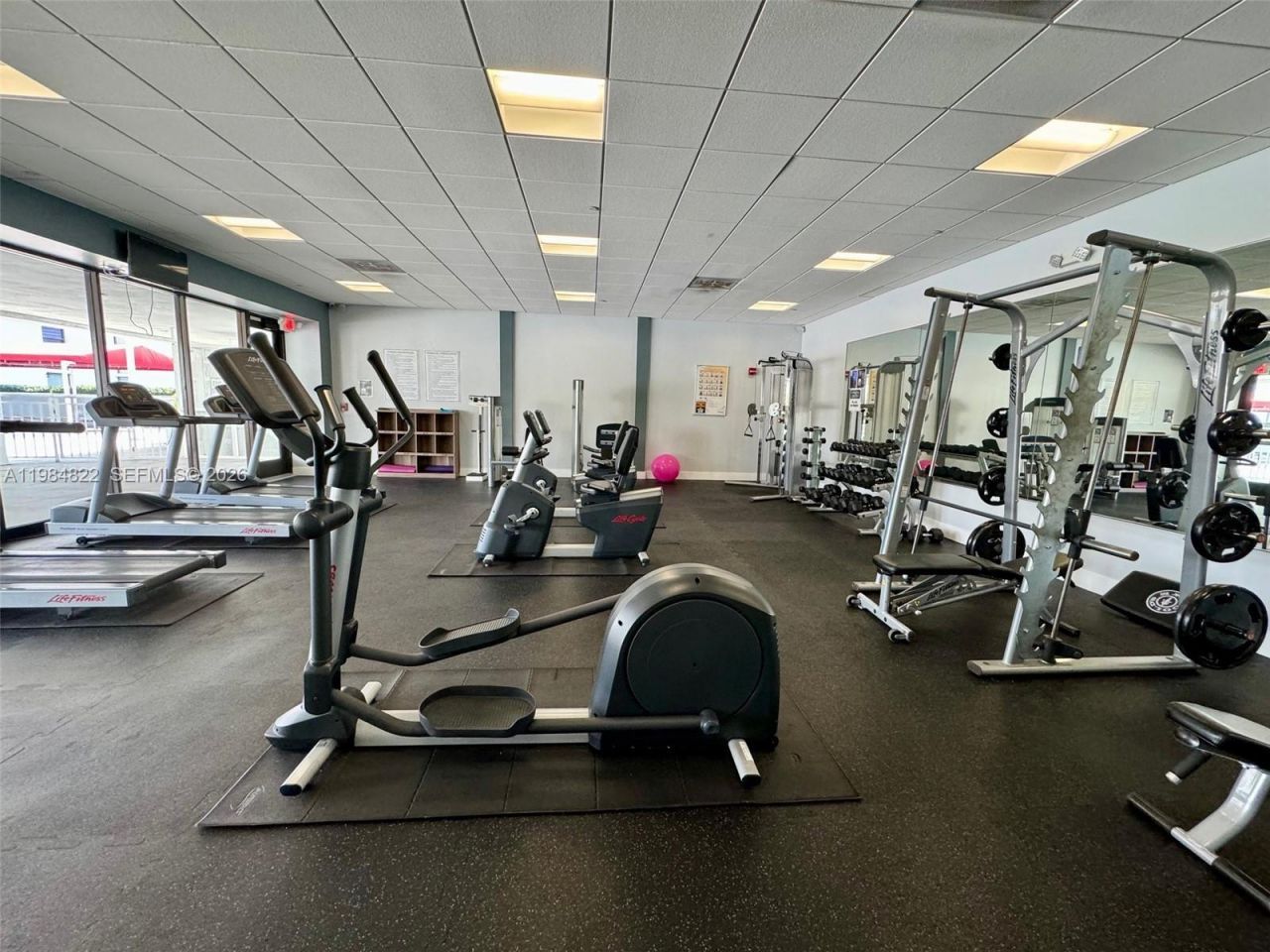 3675 N Country Club Dr, Unit 1907, Aventura, FL 33180 Photo