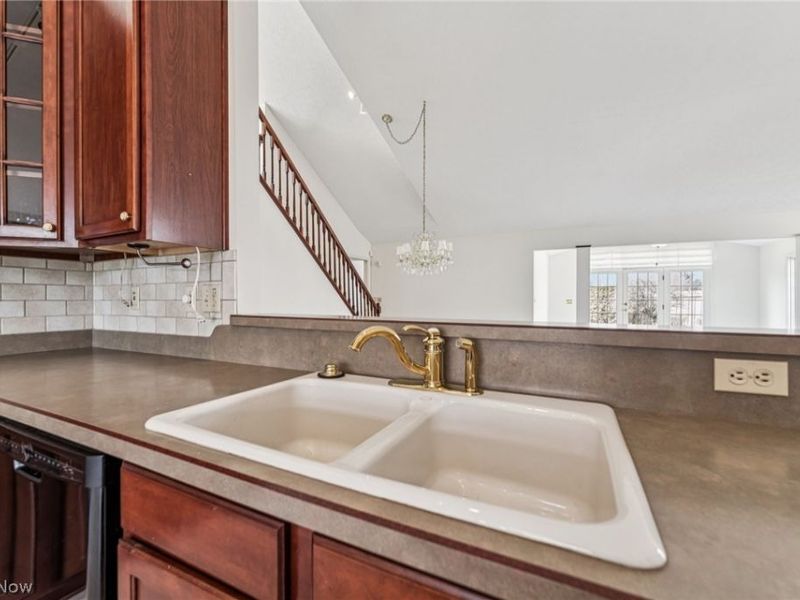 22495 Northwood Trail, Strongsville, OH 44149 Photo 16