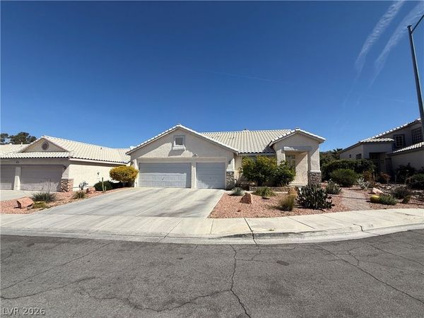 694 Riverband Place , Henderson, NV 89052