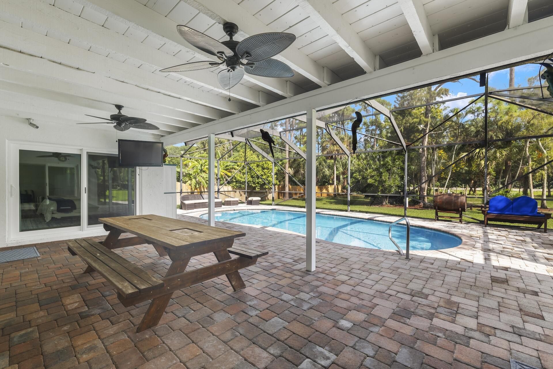 12151 Old Country Road N, Wellington, FL 33414 Photo