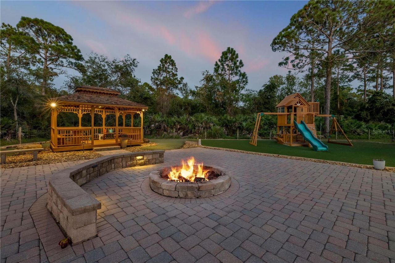 4075 Crestwood Manor Drive, New Smyrna Beach, FL 32168 Photo