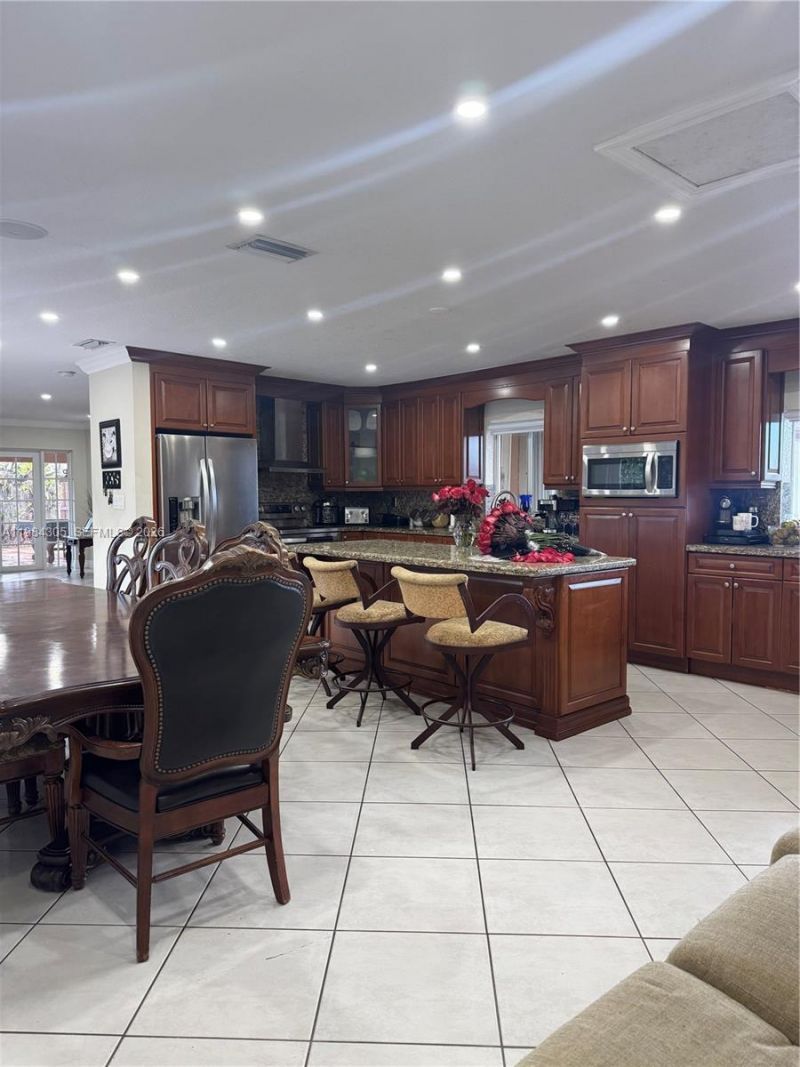 12545 SW 31st Ter , Miami, FL 33175 Photo