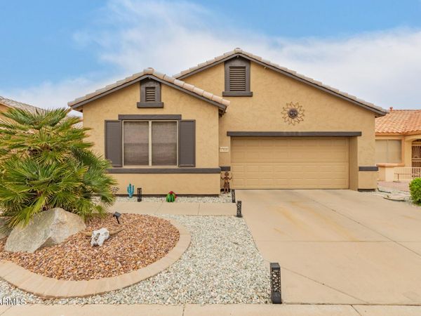 17646 W BABBITT Drive, Surprise, AZ 85374