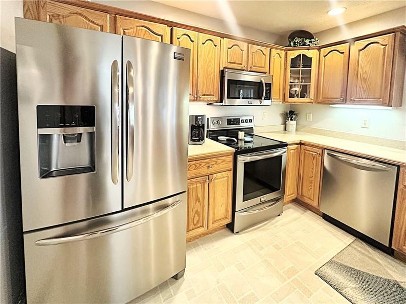 1480 Maplecrest Drive, Troy, OH 45373 Photo 11