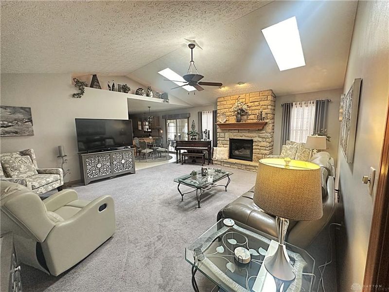 1480 Maplecrest Drive, Troy, OH 45373 Photo 4