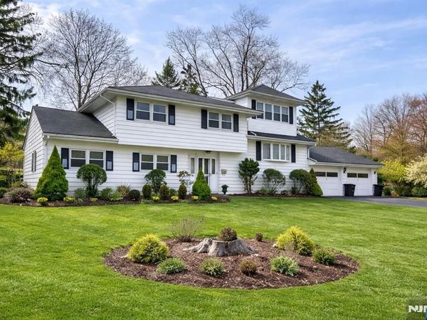 71 Stewart Street, DEMAREST, NJ 07627