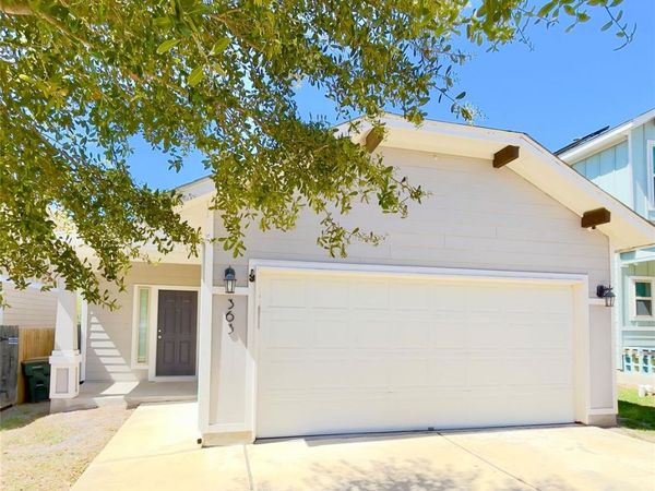 363 Eagle Brook LN, Buda, TX 78610