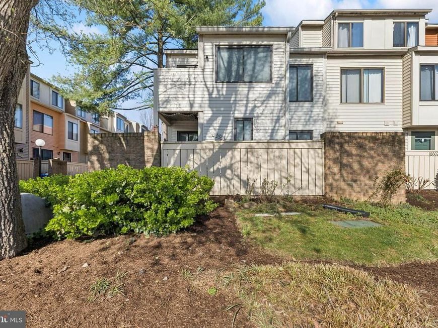 18600 Nathans Place, Montgomery Village, MD 20886 Main Photo