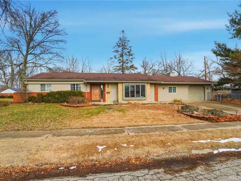 167 W Goodman Drive, Fairborn, OH 45324 Photo 1