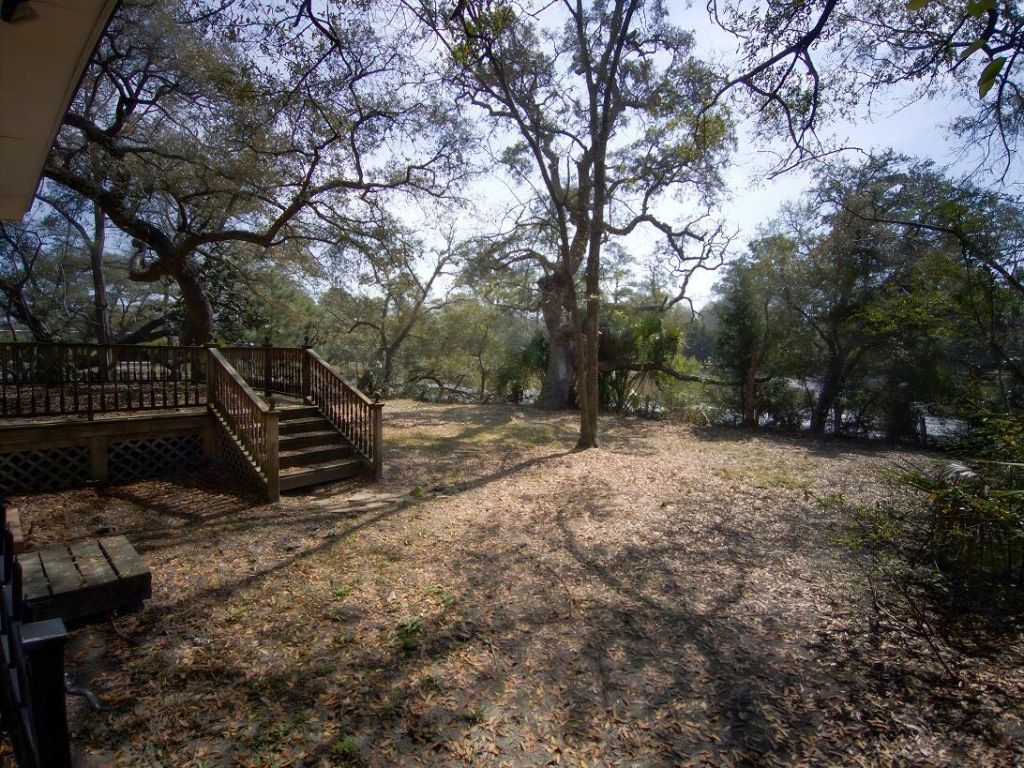 146 Chadwick Drive Photo 17