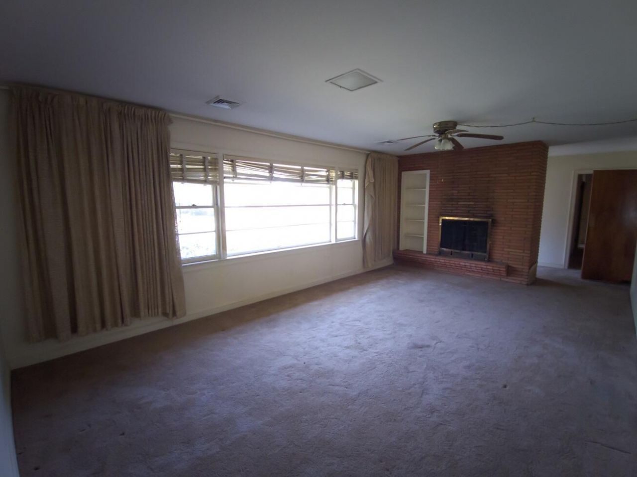 146 Chadwick Drive Photo 5