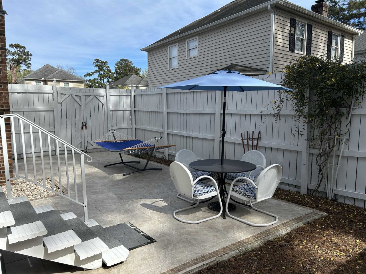 1575 Victoria Ln. Photo 25