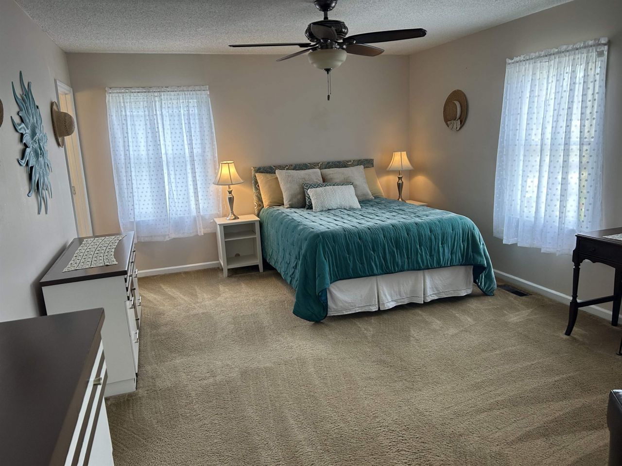 1575 Victoria Ln. Photo 30