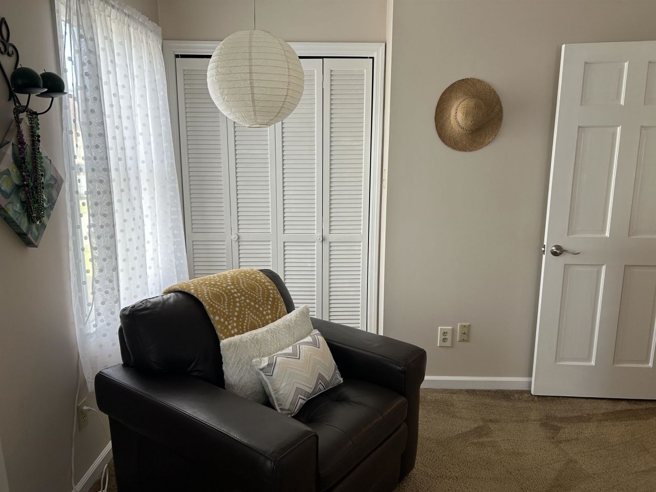 1575 Victoria Ln. Photo 32