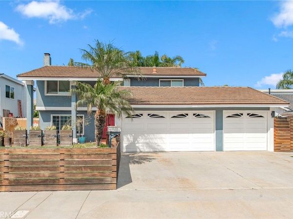 8921 Burlcrest, Huntington Beach, CA 92646