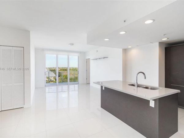 7661 NW 107th Ave, Unit 612, Doral, FL 33178