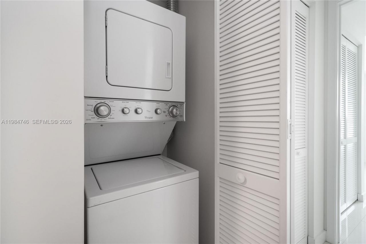 7661 NW 107th Ave , Unit 612, Doral, FL 33178 Photo