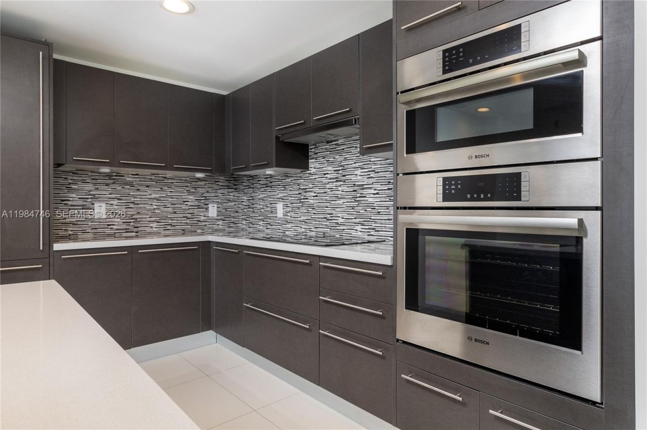 7661 NW 107th Ave , Unit 612, Doral, FL 33178 Photo