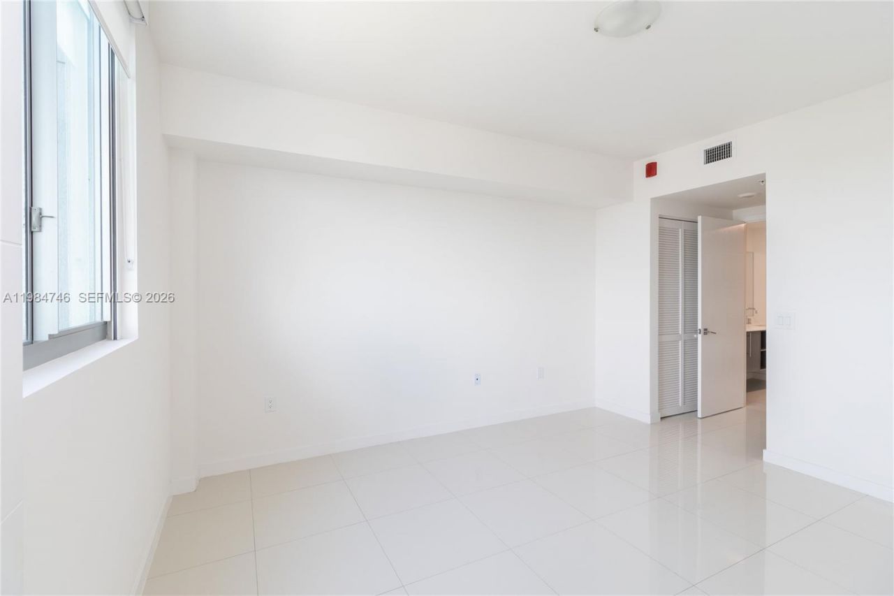 7661 NW 107th Ave , Unit 612, Doral, FL 33178 Photo