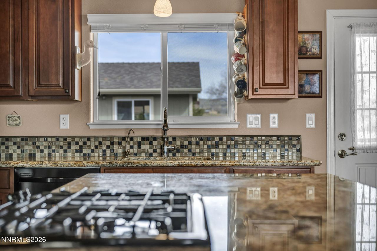 2785 Gordon Avenue, Minden, NV 89423 Photo