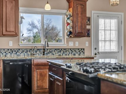 2785 Gordon Avenue, Minden, NV 89423 Photo