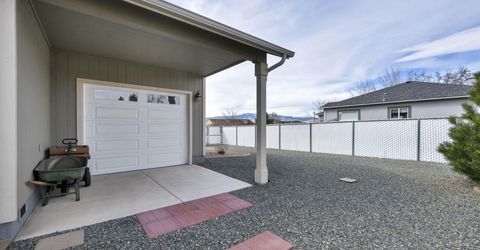 2785 Gordon Avenue, Minden, NV 89423 Photo