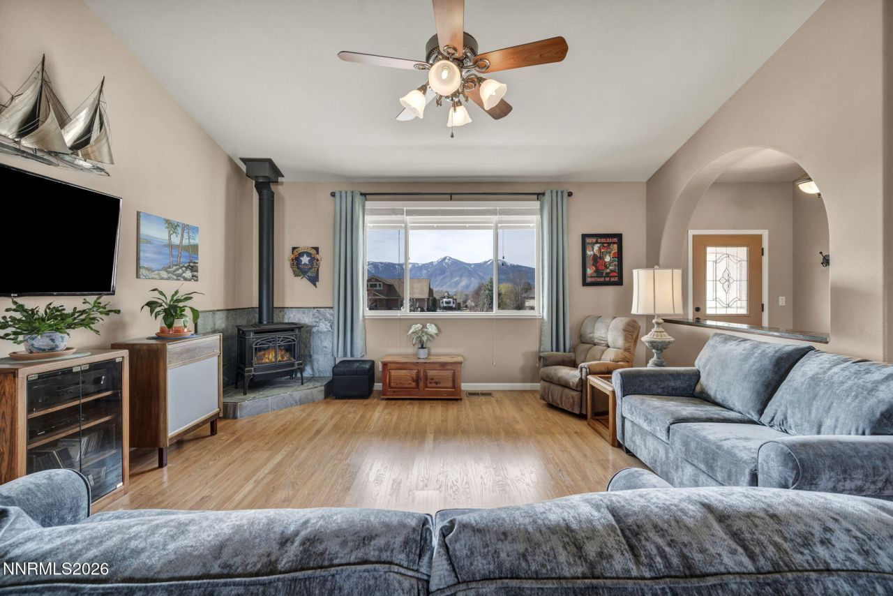 2785 Gordon Avenue, Minden, NV 89423 Photo