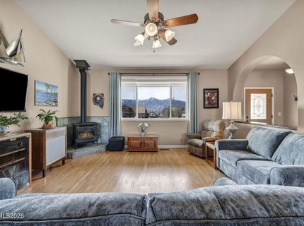 2785 Gordon Avenue, Minden, NV 89423 Photo