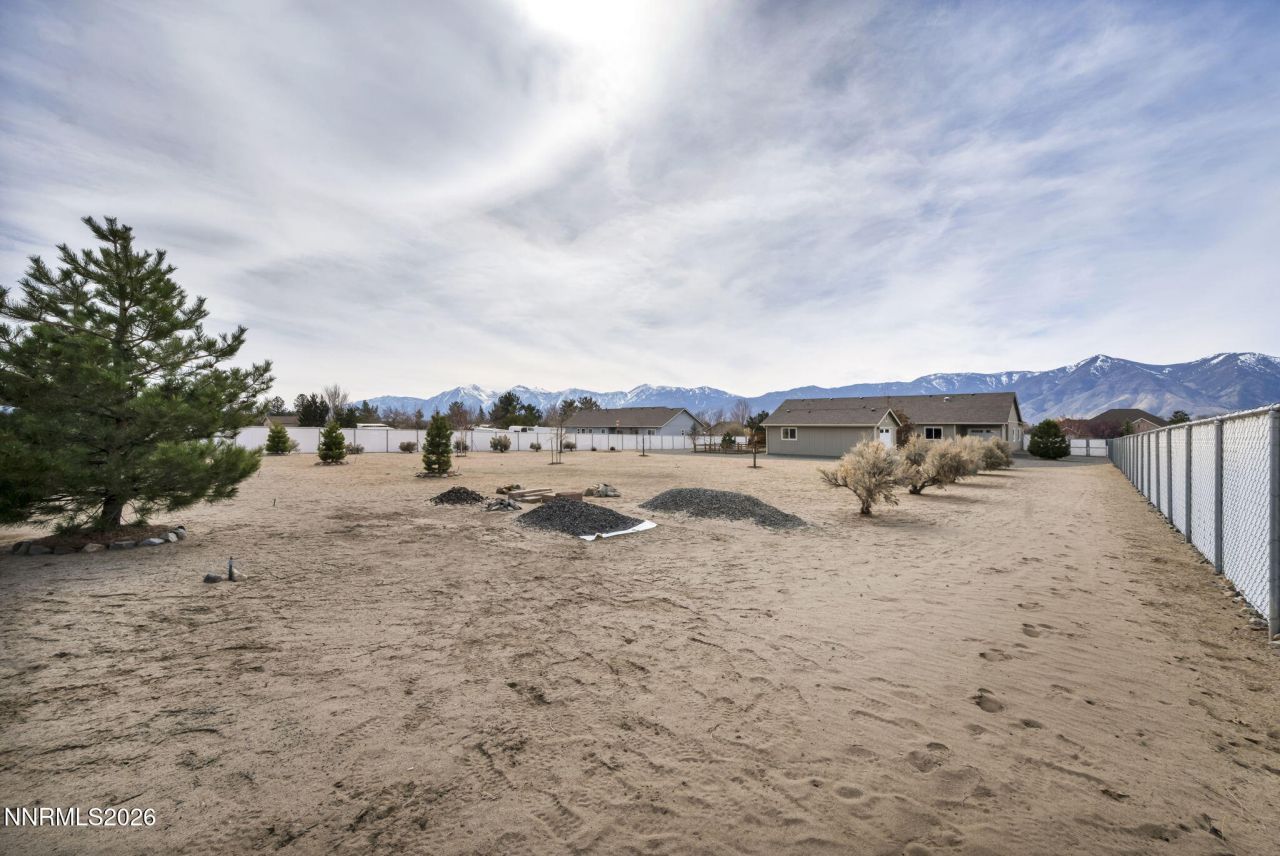 2785 Gordon Avenue, Minden, NV 89423 Photo