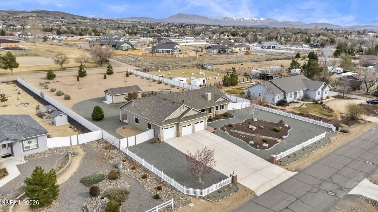 2785 Gordon Avenue, Minden, NV 89423 Photo