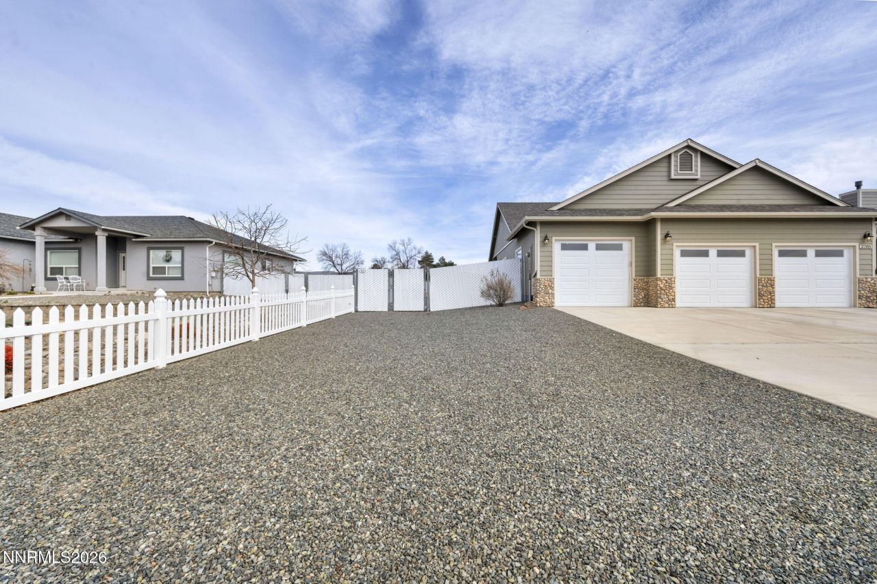 2785 Gordon Avenue, Minden, NV 89423 Photo