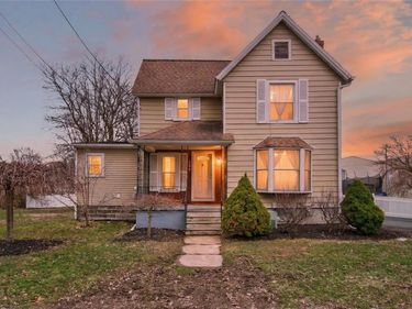 209 Cooper St, Newark, NY 14513