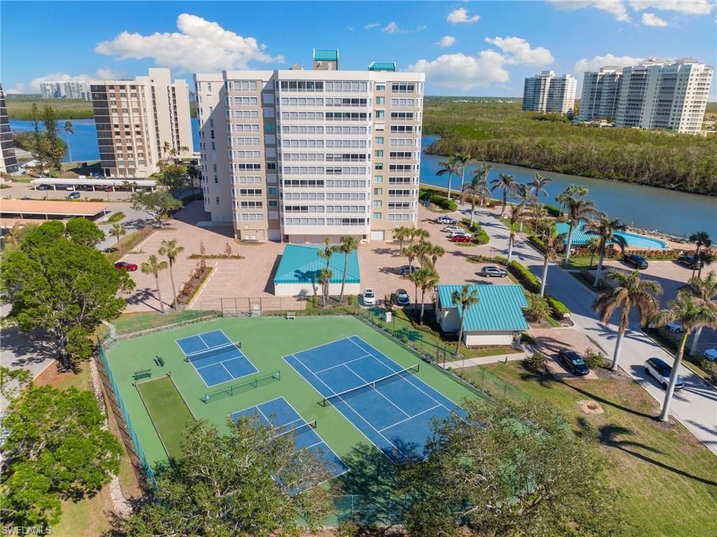 25 Bluebill Ave , Unit A-204, Naples, FL 34108 Photo