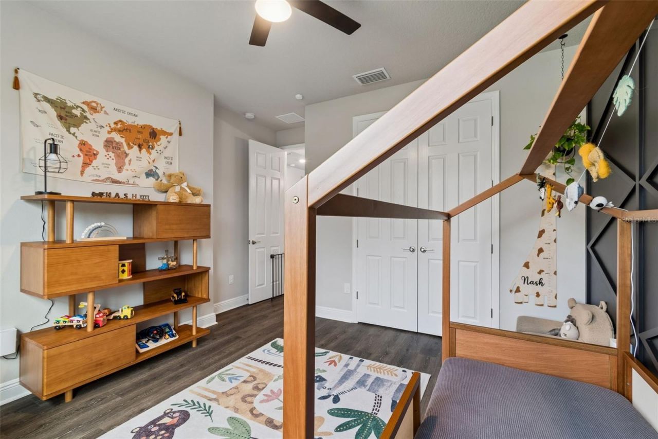 4911 Lakeshore Oaks Court, Tampa, FL 33624 Photo