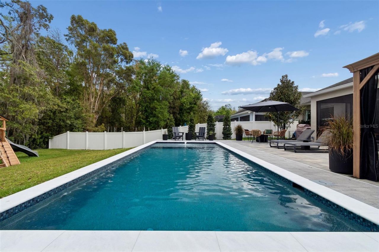 4911 Lakeshore Oaks Court, Tampa, FL 33624 Photo