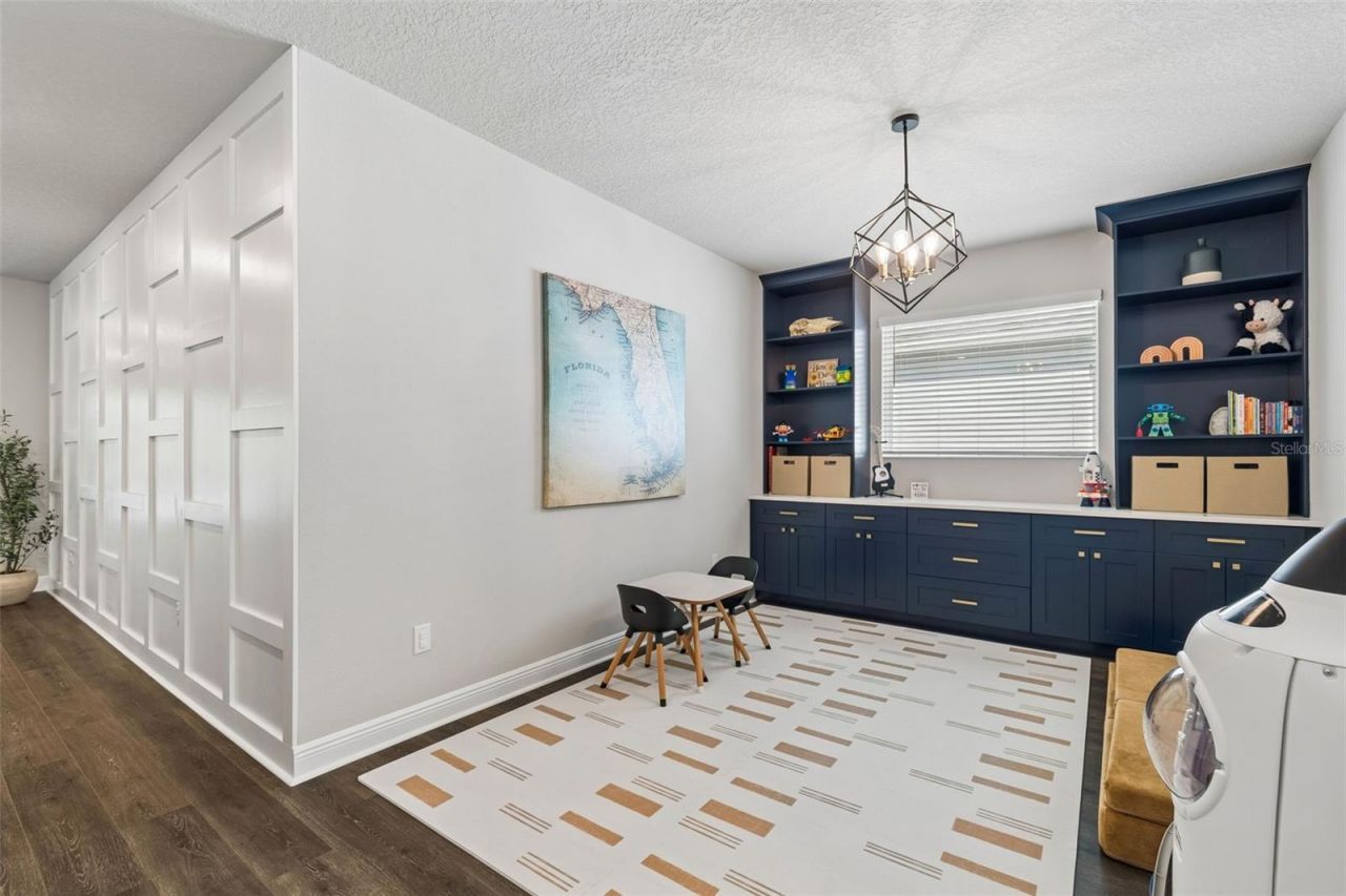 4911 Lakeshore Oaks Court, Tampa, FL 33624 Photo