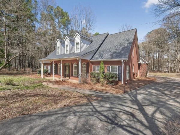 346 Carnation Drive, Social Circle, GA 30025