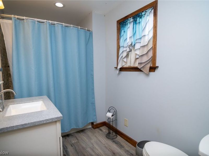 53341 Key Bellaire Road, Bellaire, OH 43906 Photo 17