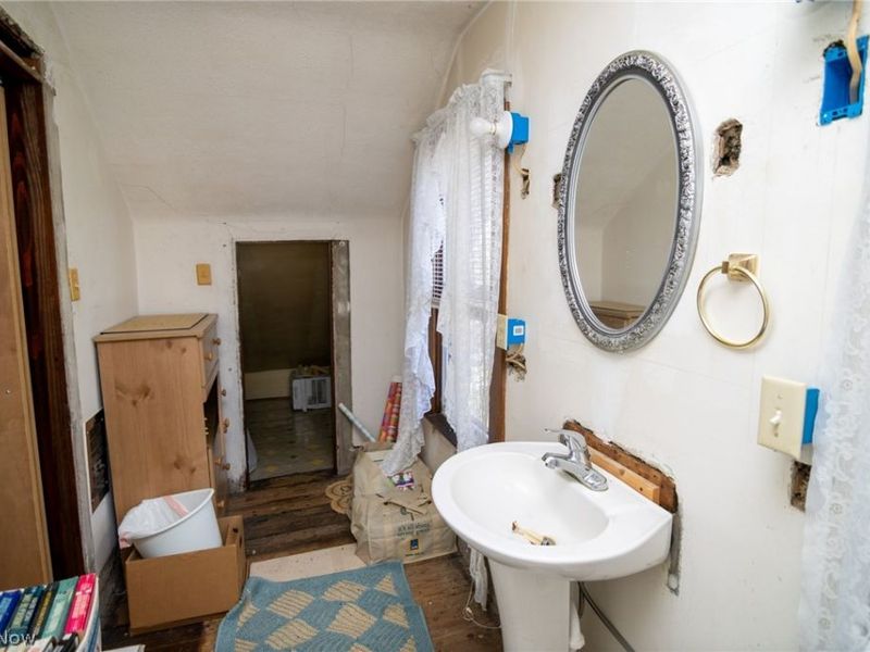 53341 Key Bellaire Road, Bellaire, OH 43906 Photo 22