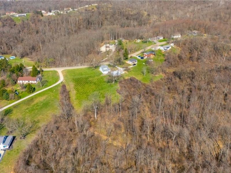 53341 Key Bellaire Road, Bellaire, OH 43906 Photo 5