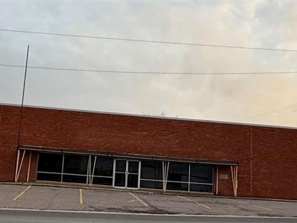 301 E 12th Street, Ada, OK 74820